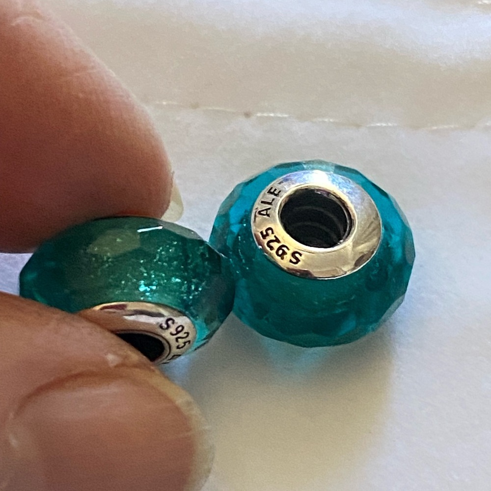 COPY - Preowned Pandora Fascinating Teal Shimmer Murano Glass Bead.